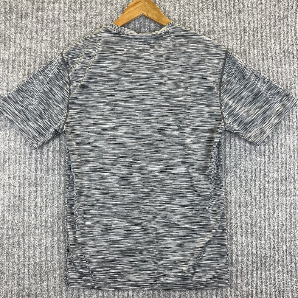Reebok Shirt Men's Small Gray Rise Press Crewneck Shirt Gym Exercise Activewear - Picture 6 of 7
